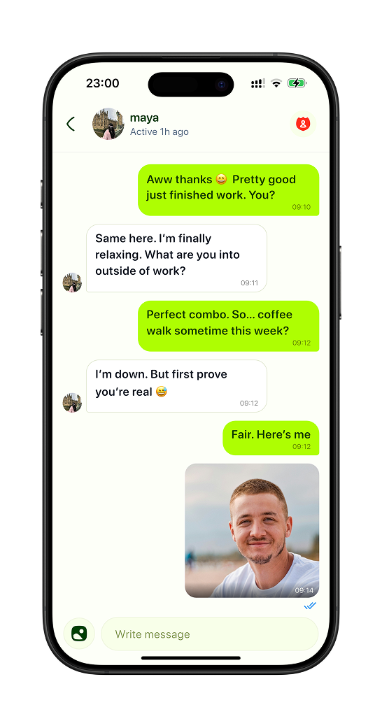 Lovio real-time chat screen